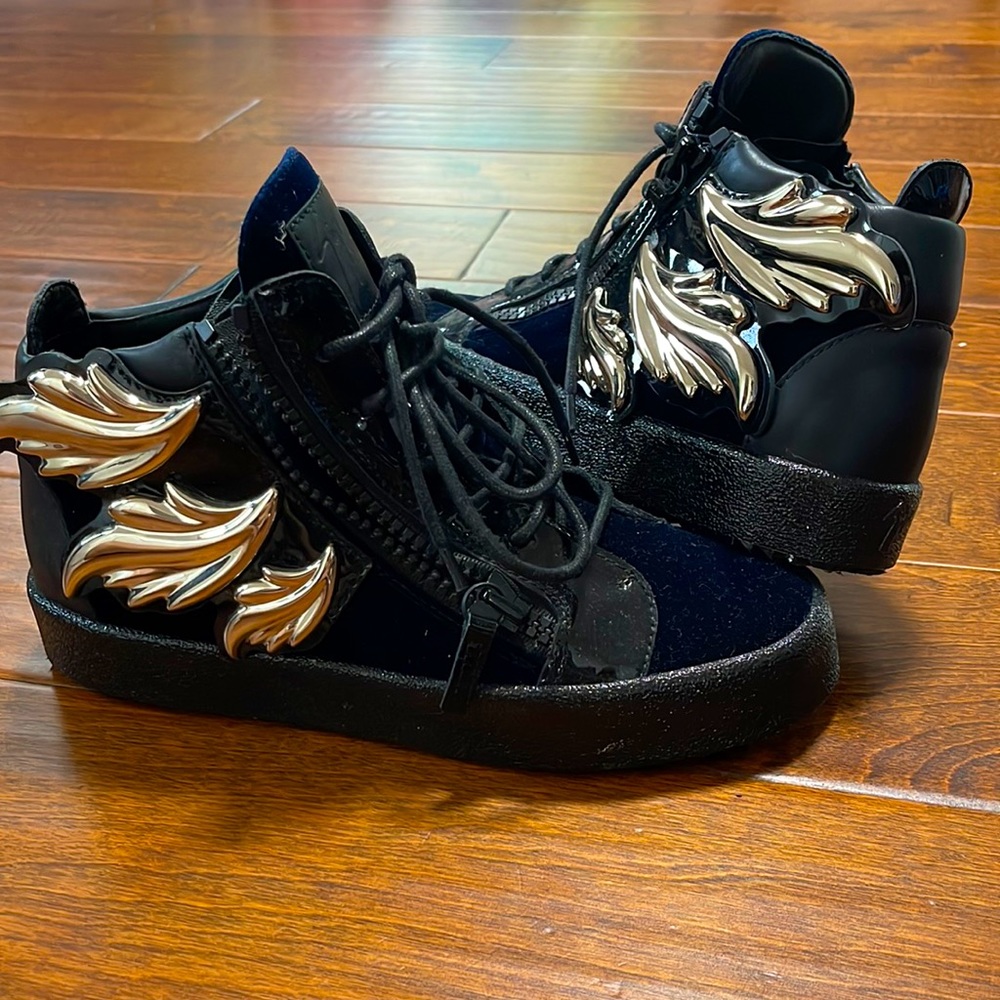 Giuseppe Zanotti Women shoes like new